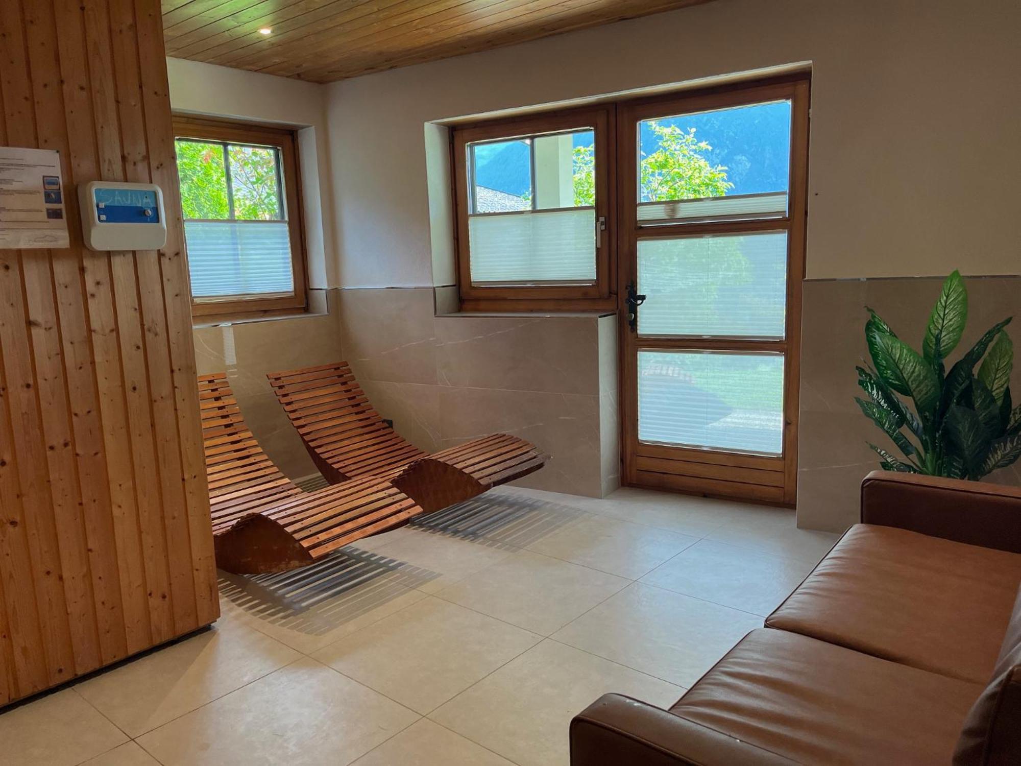 Sun Apartments - With Dolomiten Panorama Lienz Exterior foto