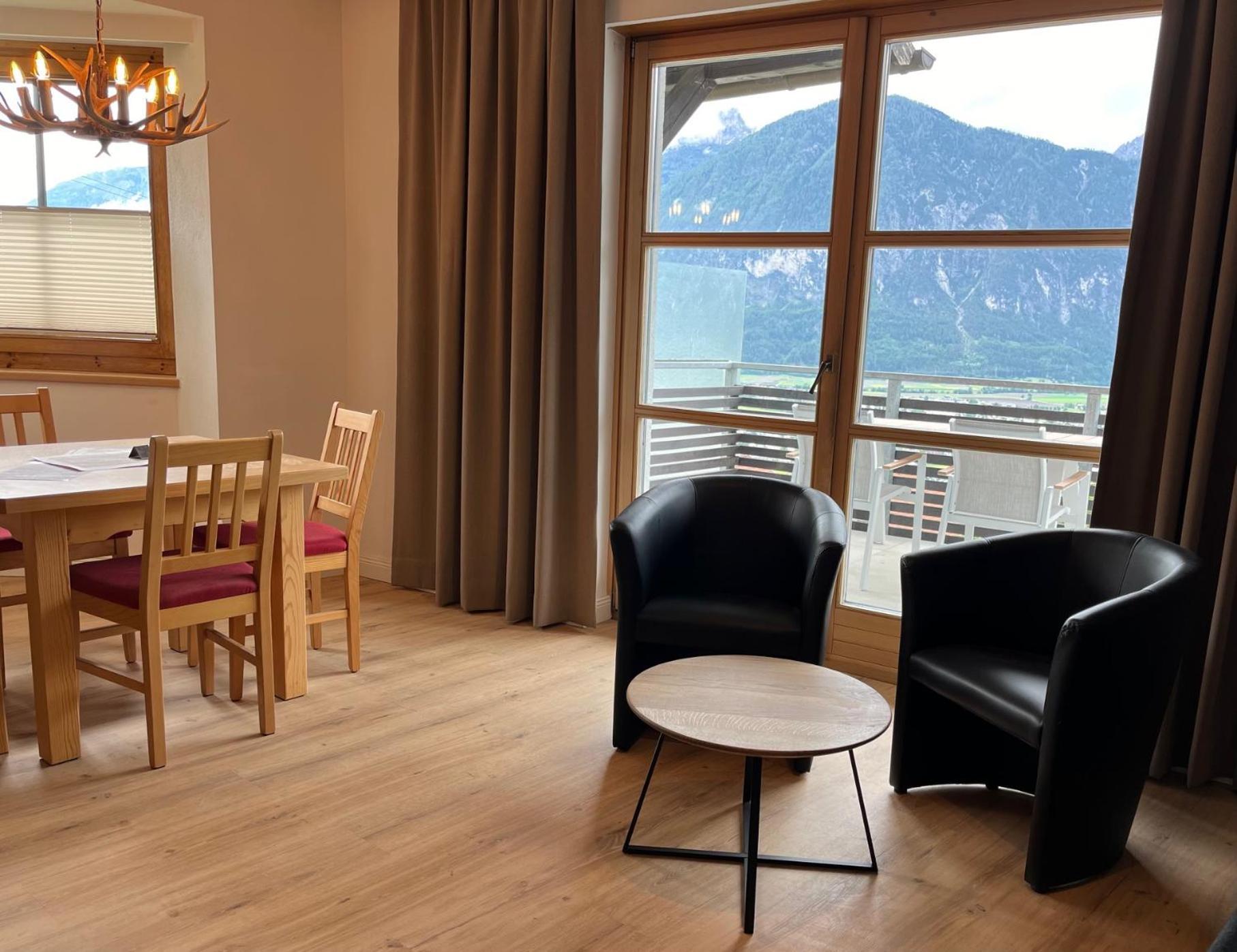 Sun Apartments - With Dolomiten Panorama Lienz Exterior foto